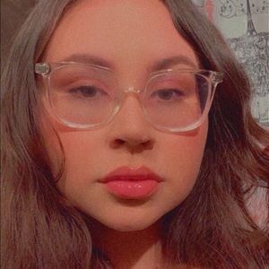 Meet your Posher, Karla